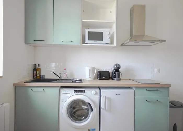 Centre - Jet D'eau - T2 Grande 莱萨布勒-多洛讷